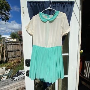 Forever 21,Vintage Aqua collar dress,Si